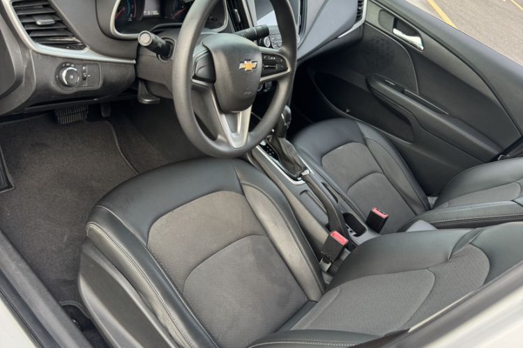 Used Chevrolet Cavalier 2019 320 Automatic Xinyue Edition Interior 2
