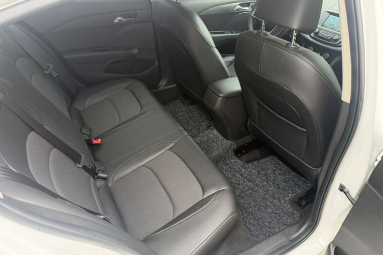 Used Chevrolet Cavalier 2019 320 Automatic Xinyue Edition Interior 2