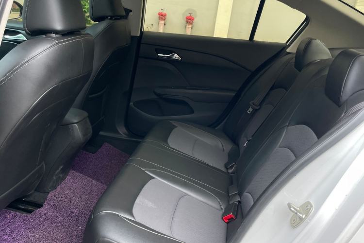 Used Chevrolet Cavalier 2019 320 Automatic Xinyue Edition Interior 2
