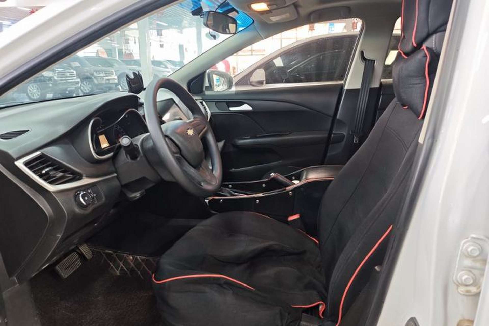 Used Chevrolet Cavalier 2019 320 Automatic Enjoyment with Sunroof Interior 2