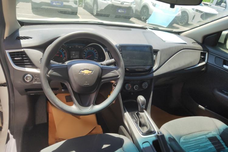 Used Chevrolet Cavalier 2019 320 Automatic Enjoyment with Sunroof Interior 3