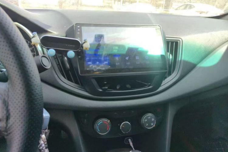Used Chevrolet Cavalier 2019 320 Automatic Enjoyment with Sunroof Interior 3