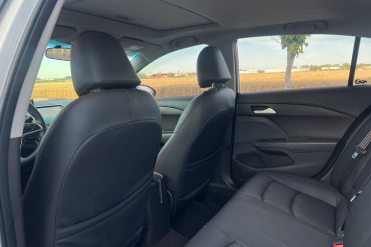 Used Chevrolet Cavalier 2019 320 Automatic Enjoyment with Sunroof Interior 3