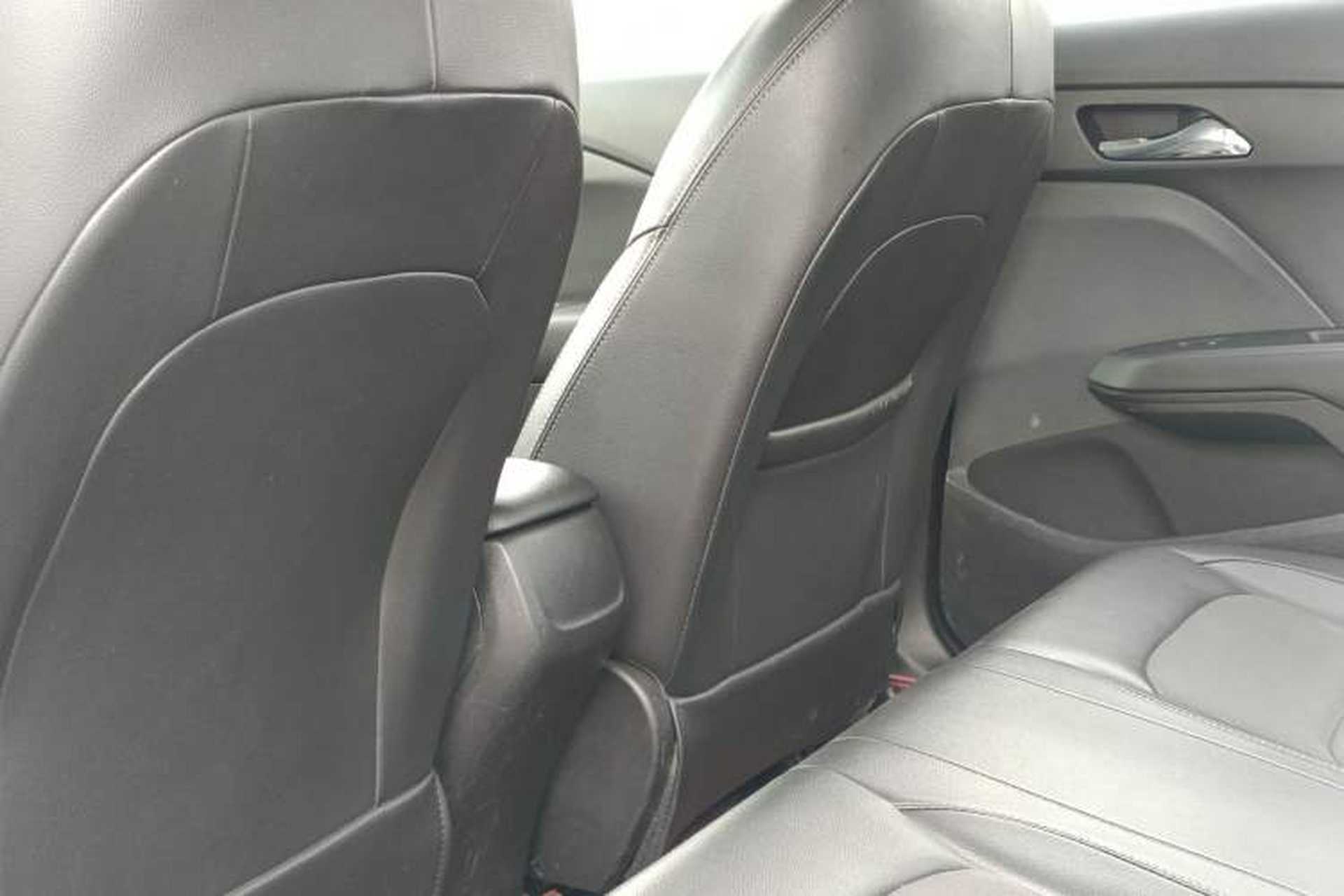Used Chevrolet Cavalier 2019 320 Automatic Xinyue Edition Interior 4
