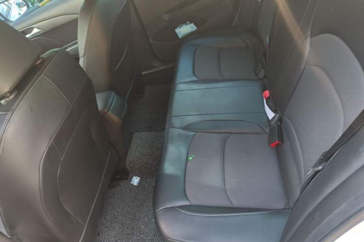 Used Chevrolet Cavalier 2019 320 Automatic Xinyue Edition Interior 4