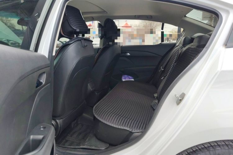 Used Chevrolet Cavalier 2019 320 Automatic Xinyue Edition Interior 4