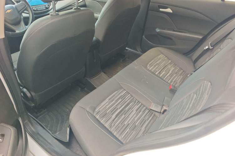 Used Chevrolet Cavalier 2019 320 Automatic Enjoyment Edition Interior 4