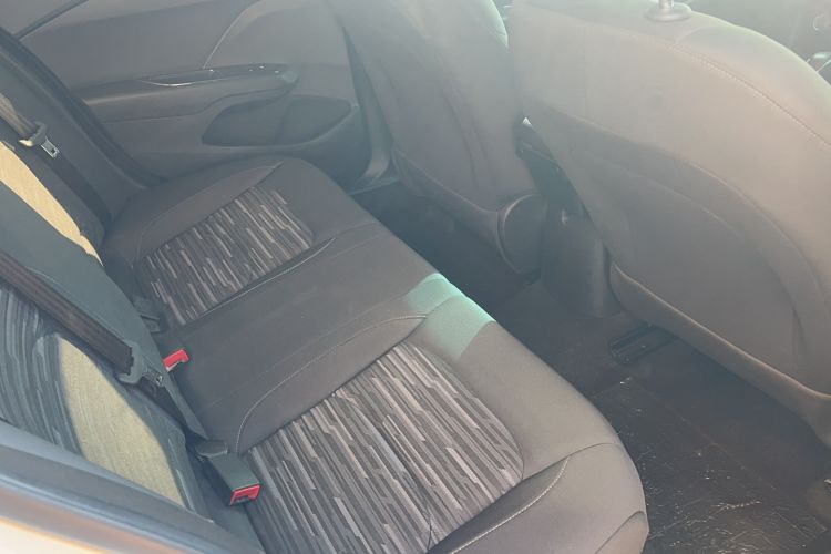 Used Chevrolet Cavalier 2019 320 Automatic Enjoyment with Sunroof Interior 5