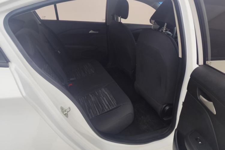 Used Chevrolet Cavalier 2019 320 Automatic Enjoyment with Sunroof Interior 5