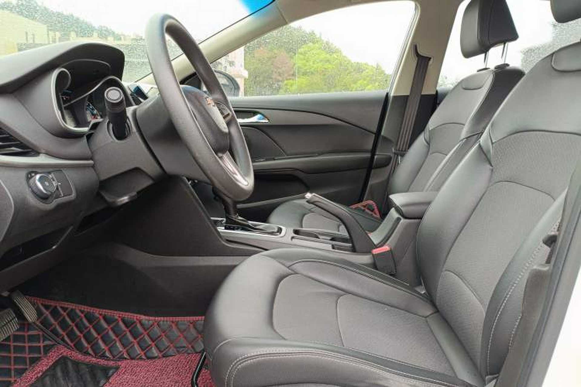 Used Chevrolet Cavalier 2019 320 Automatic Xinyue Edition Interior 6