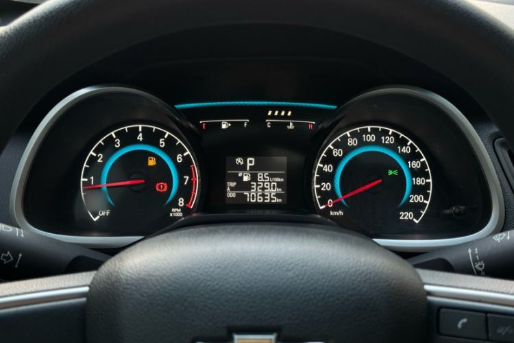 Used Chevrolet Cavalier 2019 320 Automatic Xinyue Edition Interior 6