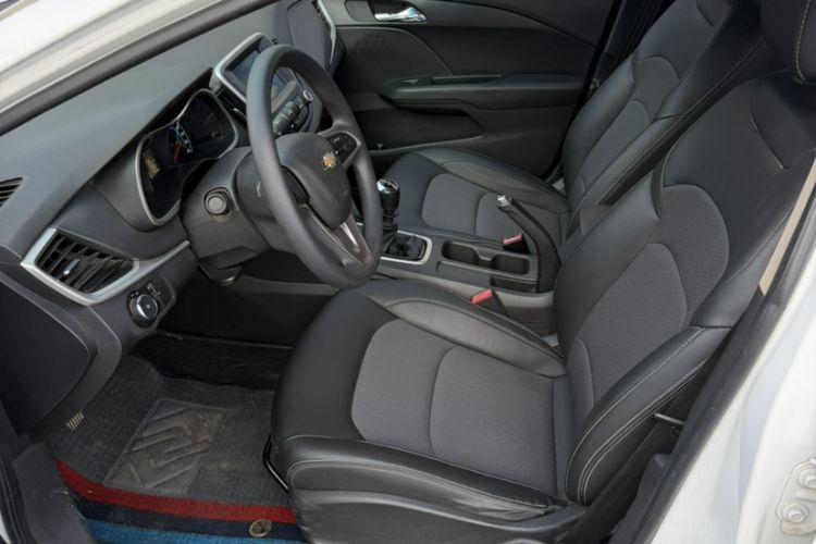 Used Chevrolet Cavalier 2019 320 Manual Xinyue Edition Interior 6