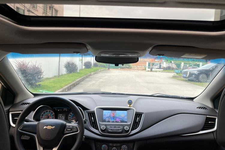 Used Chevrolet Cavalier 2019 320 Automatic Xinyue Edition Interior 7