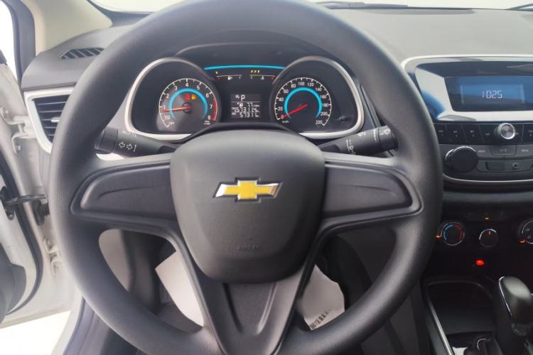 Used Chevrolet Cavalier 2019 320 Automatic Enjoyment with Sunroof Interior 8