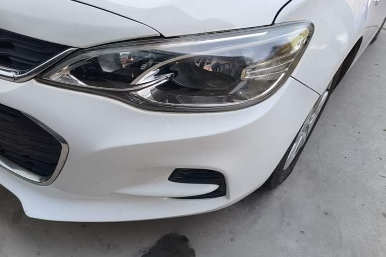 Used Chevrolet Cavalier 2019 320 Automatic Enjoyment Edition Left Front Headlight