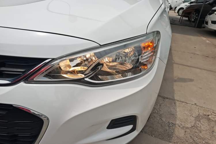 Used Chevrolet Cavalier 2019 320 Automatic Enjoyment with Sunroof Left Front Headlight