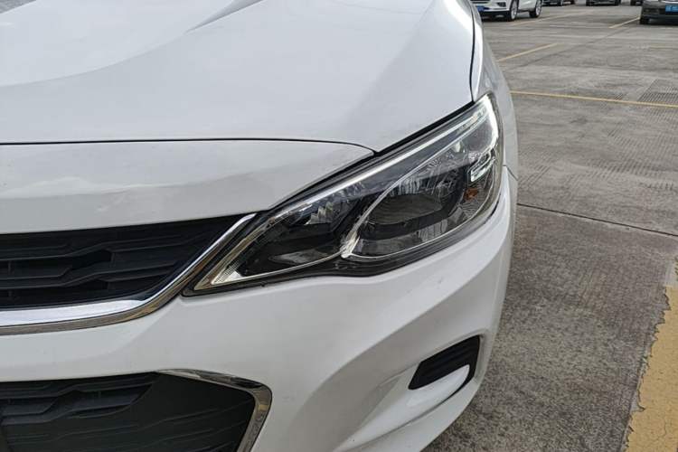 Used Chevrolet Cavalier 2019 320 Automatic Enjoyment with Sunroof Left Front Headlight