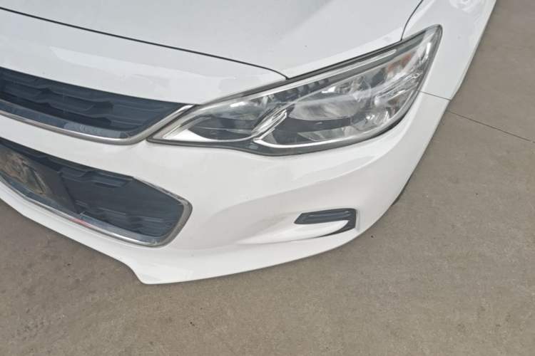 Used Chevrolet Cavalier 2019 320 Automatic Enjoyment with Sunroof Left Front Headlight