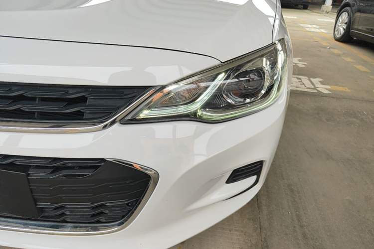 Used Chevrolet Cavalier 2019 320 Automatic Xinyue Edition Left Front Headlight