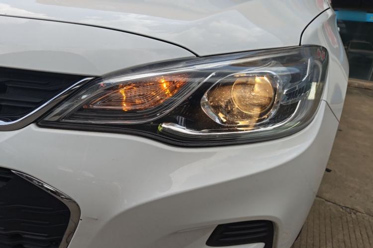 Used Chevrolet Cavalier 2019 320 Automatic Xinyue Edition Left Front Headlight