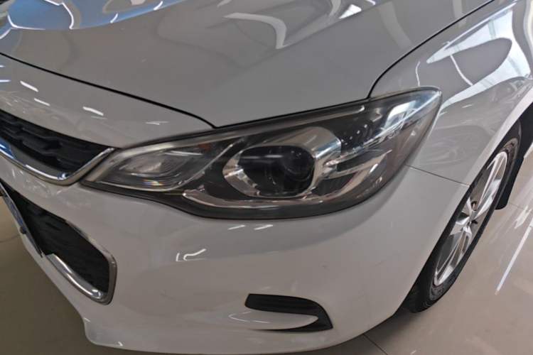 Used Chevrolet Cavalier 2019 320 Manual Xinyue Edition Left Front Headlight
