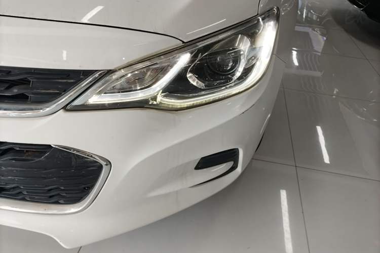 Used Chevrolet Cavalier 2019 320 Automatic Xinyue Edition Left Front Headlight