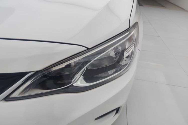 Used Chevrolet Cavalier 2019 320 Automatic Enjoyment with Sunroof Left Front Headlight