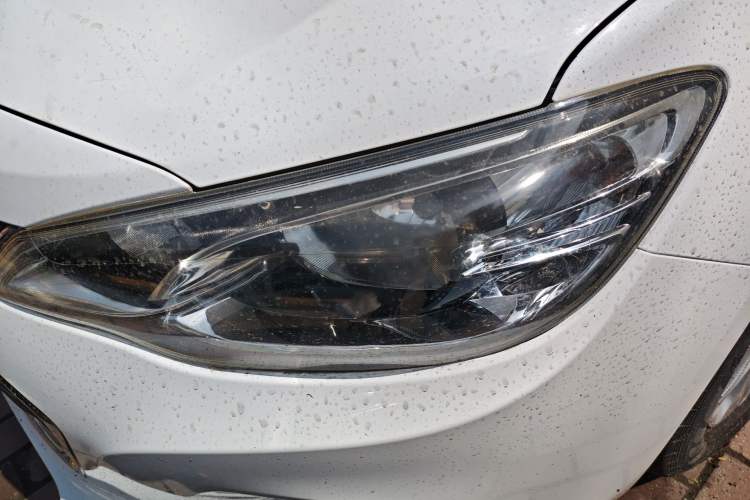 Used Chevrolet Cavalier 2019 320 Automatic Enjoyment with Sunroof Left Front Headlight
