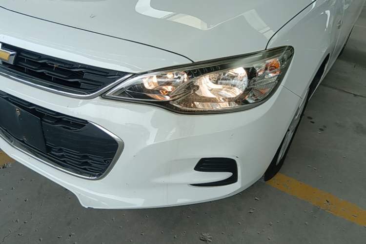 Used Chevrolet Cavalier 2019 320 Automatic Enjoyment with Sunroof Left Front Headlight