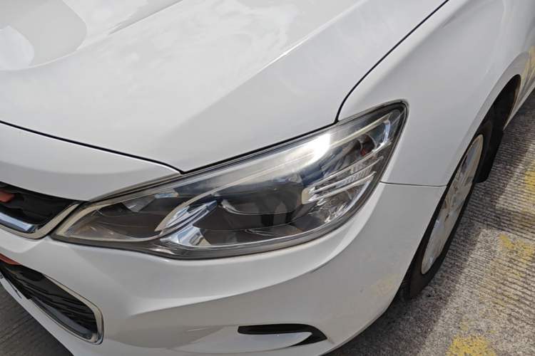 Used Chevrolet Cavalier 2019 320 Automatic Enjoyment with Sunroof Left Front Headlight
