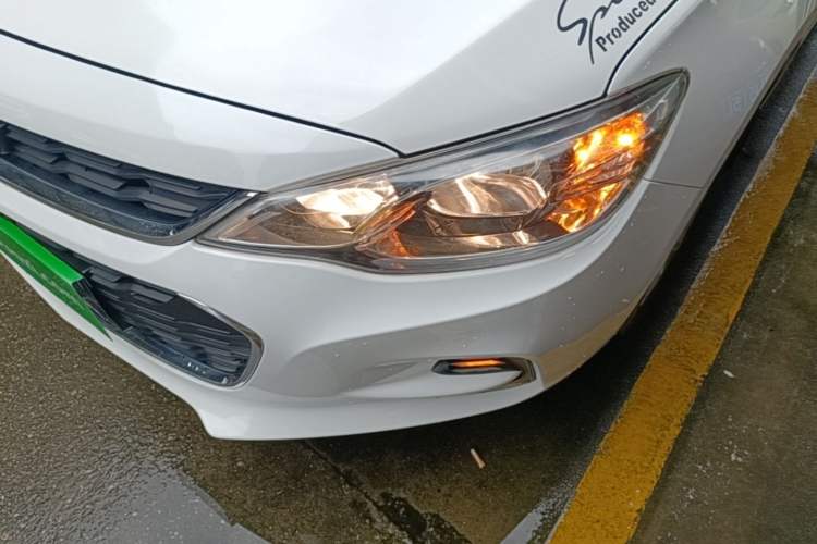 Used Chevrolet Cavalier 2019 320 Automatic Enjoyment with Sunroof Left Front Headlight