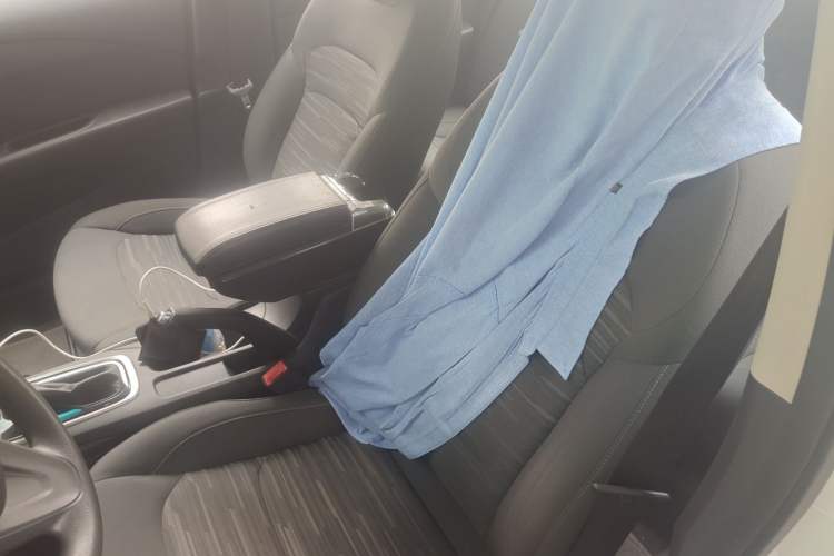 Used Chevrolet Cavalier 2019 320 Automatic Enjoyment with Sunroof Left Front Seat