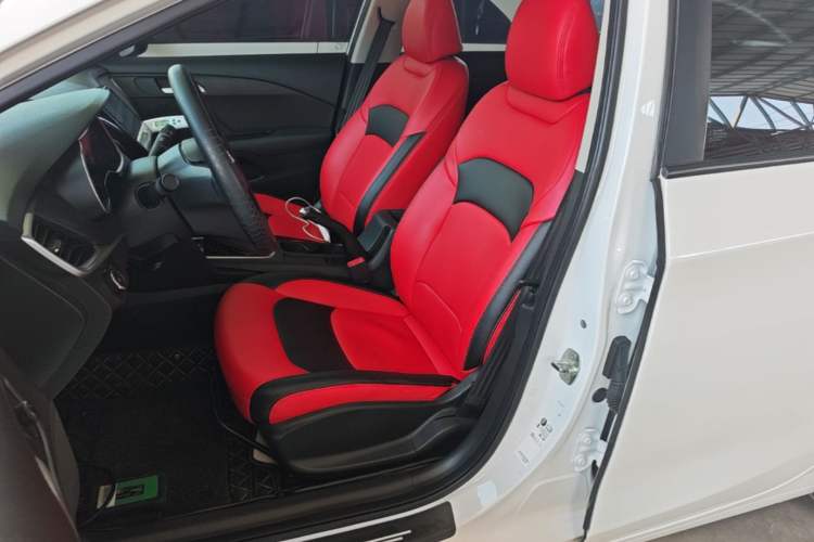 Used Chevrolet Cavalier 2019 320 Automatic Enjoyment with Sunroof Left Front Seat
