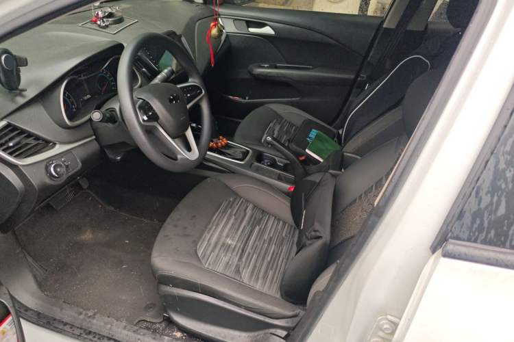 Used Chevrolet Cavalier 2019 320 Automatic Enjoyment with Sunroof Left Front Seat