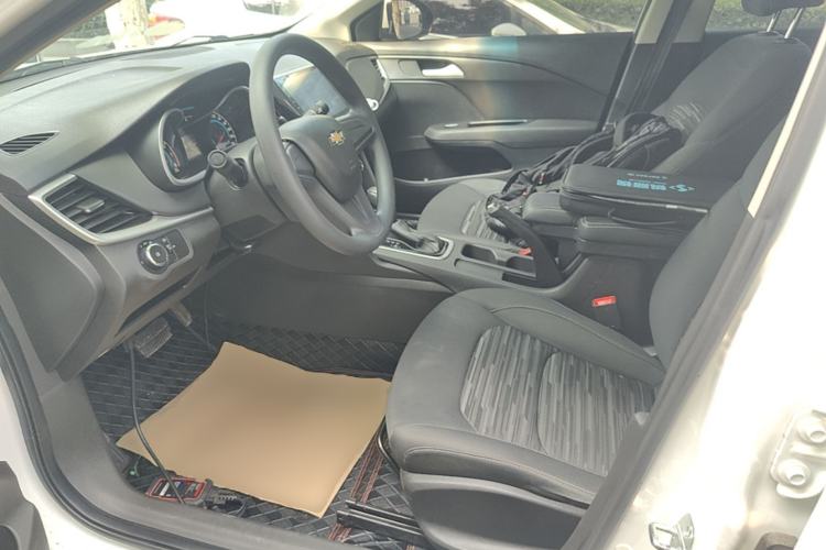 Used Chevrolet Cavalier 2019 320 Automatic Enjoyment with Sunroof Left Front Seat