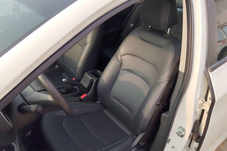 Used Chevrolet Cavalier 2019 320 Automatic Enjoyment with Sunroof Left Front Seat