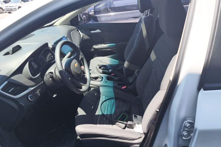Used Chevrolet Cavalier 2019 320 Automatic Enjoyment with Sunroof Left Front Seat