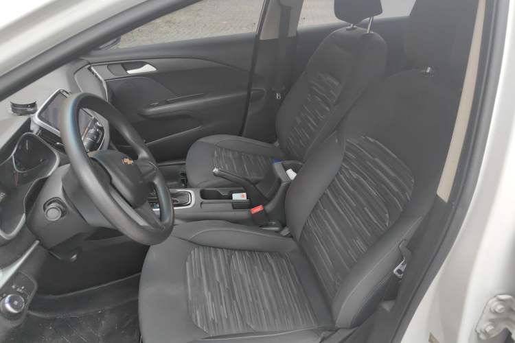Used Chevrolet Cavalier 2019 320 Automatic Enjoyment with Sunroof Left Front Seat