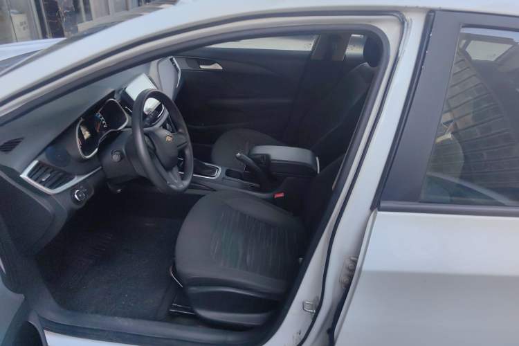 Used Chevrolet Cavalier 2019 320 Automatic Enjoyment with Sunroof Left Front Seat