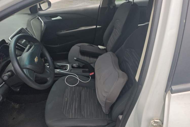 Used Chevrolet Cavalier 2019 320 Automatic Enjoyment with Sunroof Left Front Seat