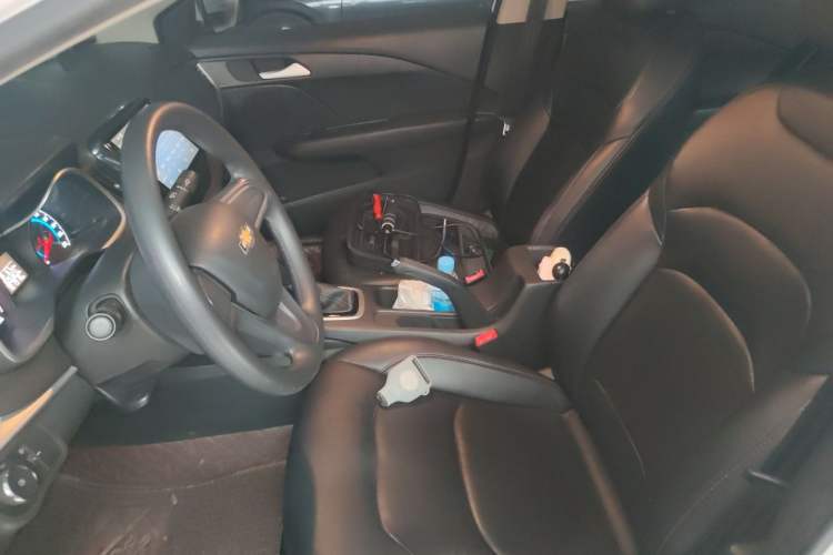 Used Chevrolet Cavalier 2019 320 Automatic Enjoyment with Sunroof Left Front Seat