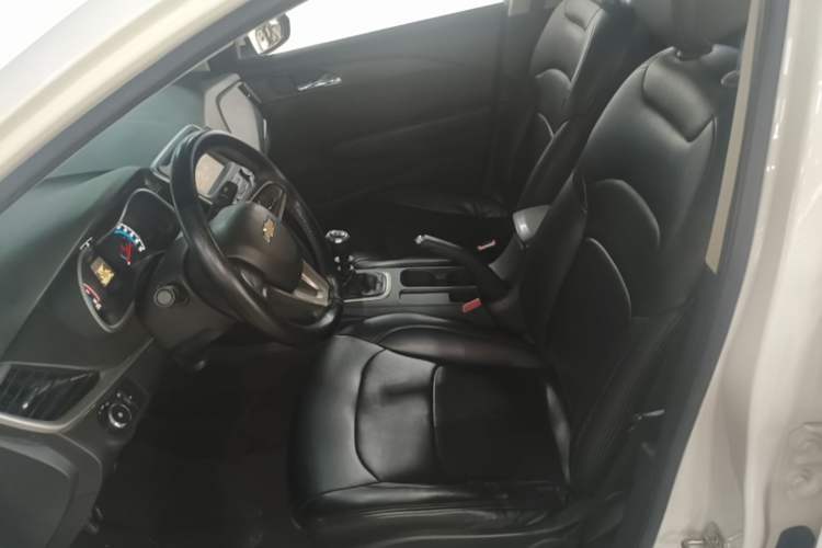 Used Chevrolet Cavalier 2019 320 Manual Xinyue Edition Left Front Seat
