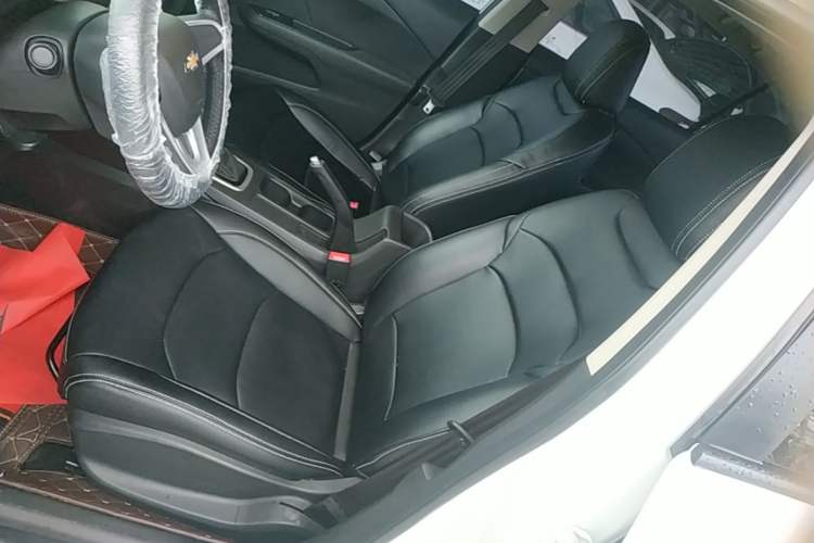 Used Chevrolet Cavalier 2019 320 Automatic Enjoyment with Sunroof Left Front Seat
