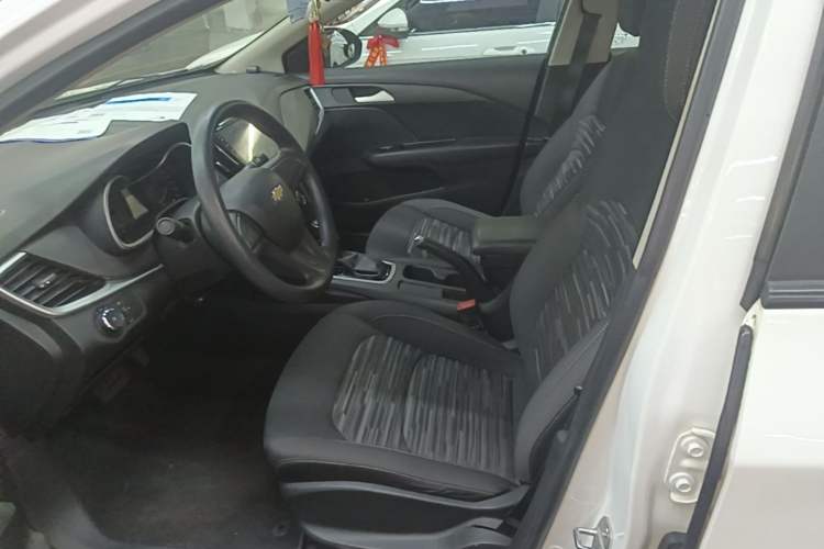 Used Chevrolet Cavalier 2019 320 Automatic Enjoyment with Sunroof Left Front Seat