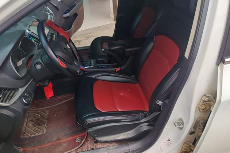 Used Chevrolet Cavalier 2019 320 Automatic Enjoyment with Sunroof Left Front Seat