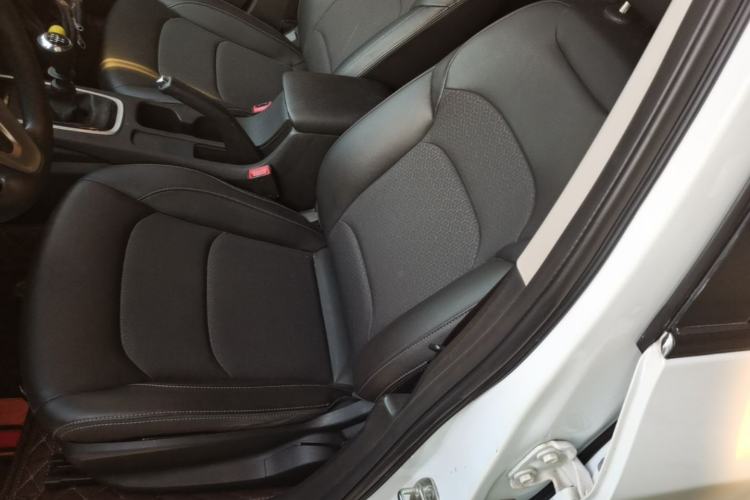 Used Chevrolet Cavalier 2019 320 Manual Xinyue Edition Left Front Seat