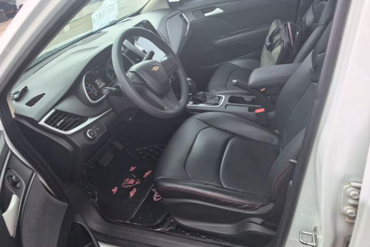 Used Chevrolet Cavalier 2019 320 Automatic Enjoyment with Sunroof Left Front Seat