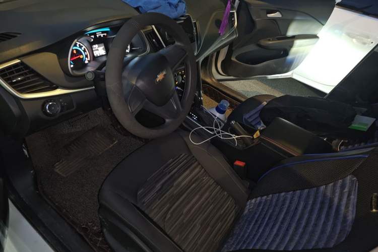 Used Chevrolet Cavalier 2019 320 Automatic Enjoyment with Sunroof Left Front Seat
