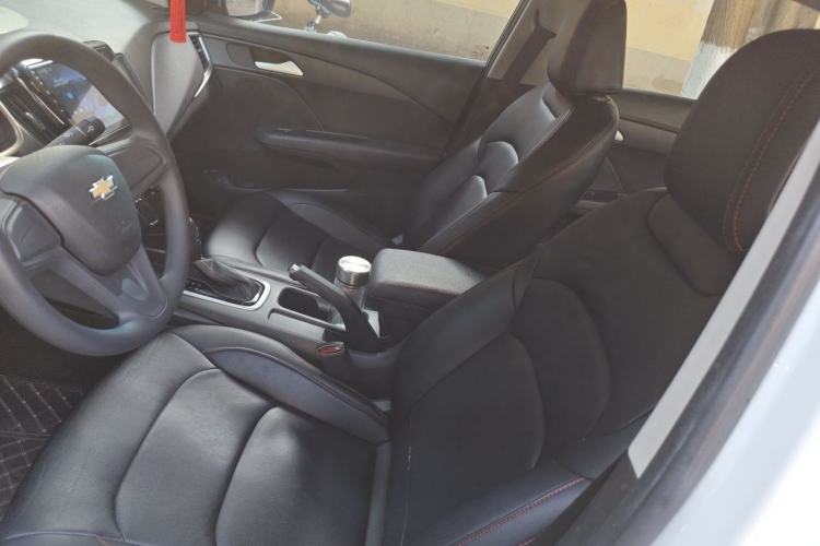 Used Chevrolet Cavalier 2019 320 Automatic Enjoyment with Sunroof Left Front Seat