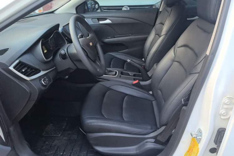 Used Chevrolet Cavalier 2019 320 Automatic Enjoyment with Sunroof Left Front Seat